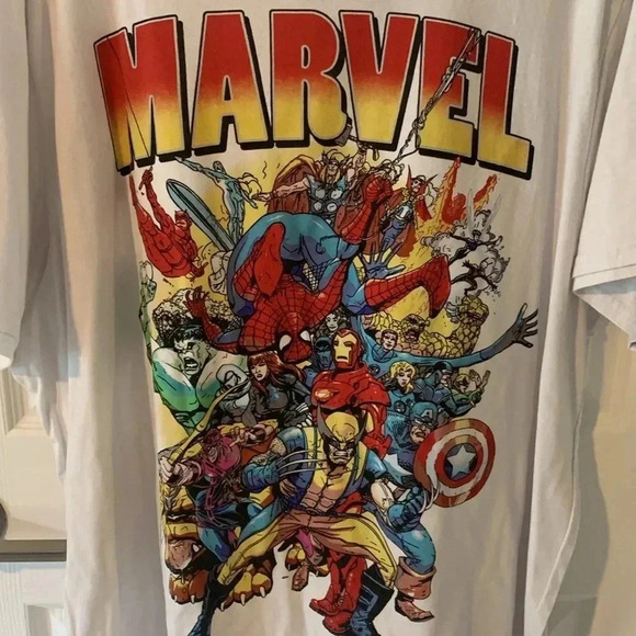 Marvel Comics graphic T size 3 XL - Picture 2 of 6